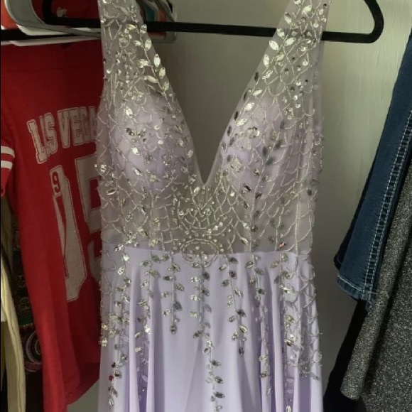 Light purple prom dress - Picture 4 of 6